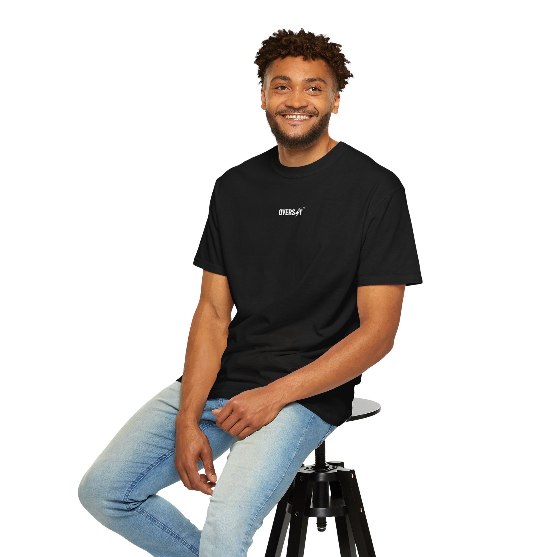 T-shirt Guerrier Épique : Unisexe, Style Décontracté, Design “No Retreat”, Motivation et Force pour le Sport et le Quotidien