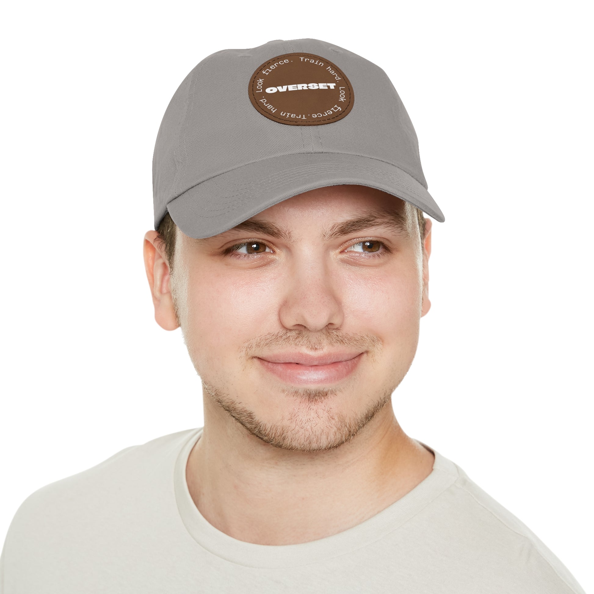 Casquette Dad Style Casual OVERSET™ – Patch Cuir Vegan et Broderie “Train Hard Look Fierce”, Unisexe | Divers Coloris