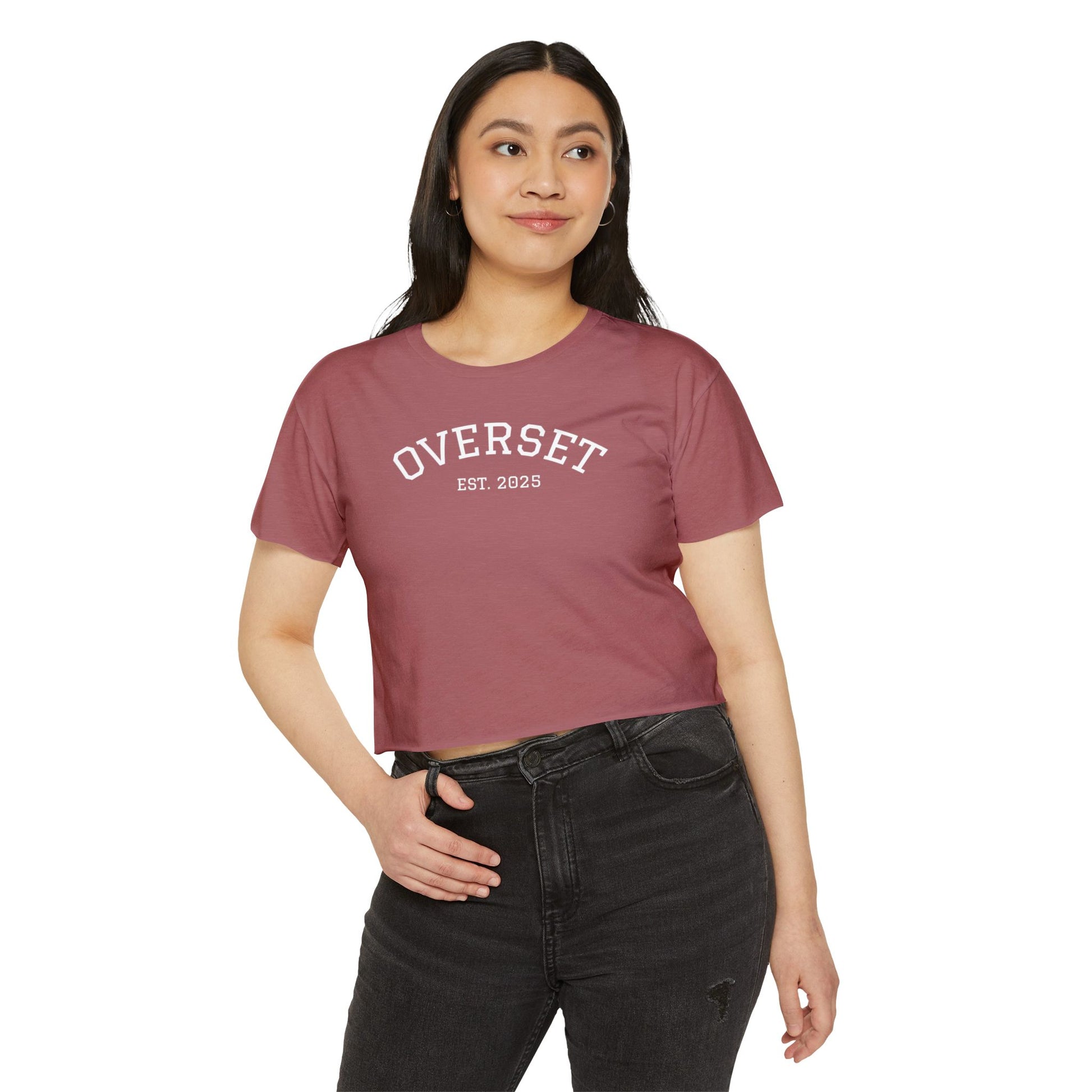 Crop top bohème femme – Tendance sportive et look festival pour l’été
